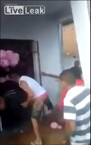 PEDOPHILE GETS RAIDED ON A GIRLS BIRTHDAY PARTY - LiveGore.com