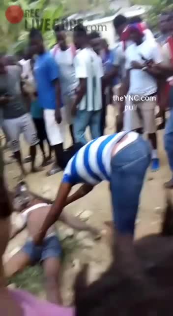 AFRICAN WOMAN CUTS OFF PENIS OF HER ALLEGED RAPIST - LiveGore.com 