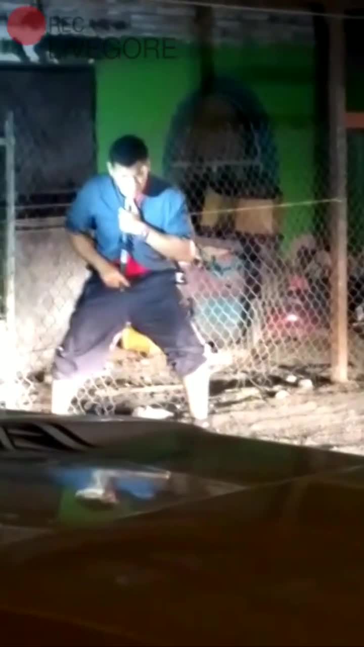 Man Commits Suicide With Homemade Shotgun - LiveGore.com